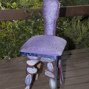 Upholstered purple chair - Marta Soriano | EcoArt